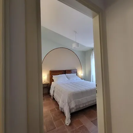 Magic Spell - 200 Mq - Zona Centro - Intera Con Ampi Spazi Relax, Fino A 10 Ospiti, ----------------- Tassa Inclusa Сasa de vacaciones *