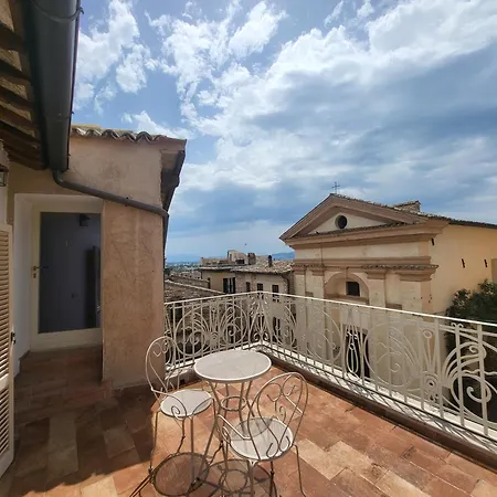 Magic Spell - 200 Mq - Zona Centro - Intera Con Ampi Spazi Relax, Fino A 10 Ospiti, ----------------- Tassa Inclusa Spello