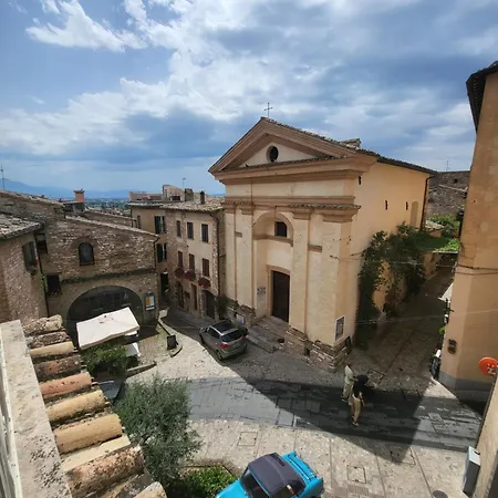 Magic Spell - 200 Mq - Zona Centro - Intera Con Ampi Spazi Relax, Fino A 10 Ospiti, ----------------- Tassa Inclusa * Spello