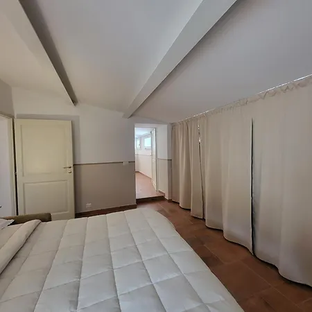 Magic Spell - 200 Mq - Zona Centro - Intera Con Ampi Spazi Relax, Fino A 10 Ospiti, ----------------- Tassa Inclusa Сasa de vacaciones