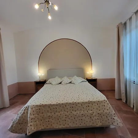 Magic Spell - 200 Mq - Zona Centro - Intera Con Ampi Spazi Relax, Fino A 10 Ospiti, ----------------- Tassa Inclusa * Spello