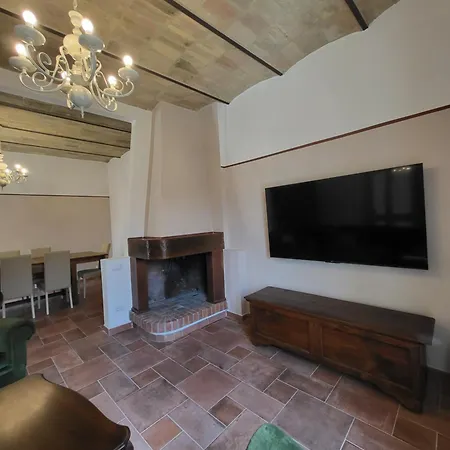 Magic Spell - 200 Mq - Zona Centro - Intera Con Ampi Spazi Relax, Fino A 10 Ospiti, ----------------- Tassa Inclusa