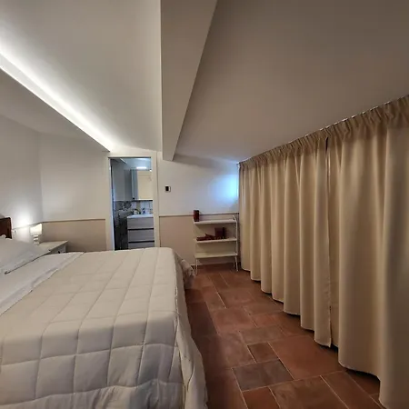 Сasa de vacaciones Magic Spell - 200 Mq - Zona Centro - Intera Con Ampi Spazi Relax, Fino A 10 Ospiti, ----------------- Tassa Inclusa *