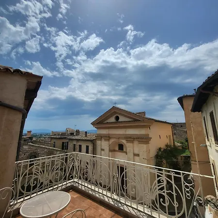 Magic Spell - 200 Mq - Zona Centro - Intera Con Ampi Spazi Relax, Fino A 10 Ospiti, ----------------- Tassa Inclusa Tatil Evi Spello