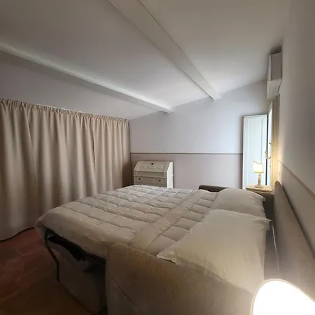 Magic Spell - 200 Mq - Zona Centro - Intera Con Ampi Spazi Relax, Fino A 10 Ospiti, ----------------- Tassa Inclusa Spello