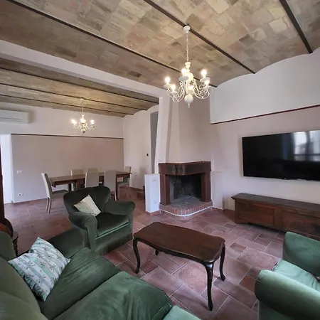 Сasa de vacaciones Magic Spell - 200 Mq - Zona Centro - Intera Con Ampi Spazi Relax, Fino A 10 Ospiti, ----------------- Tassa Inclusa *