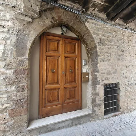 Magic Spell - 200 Mq - Zona Centro - Intera Con Ampi Spazi Relax, Fino A 10 Ospiti, ----------------- Tassa Inclusa * Spello